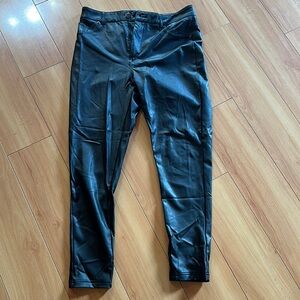 Pleather pants size L